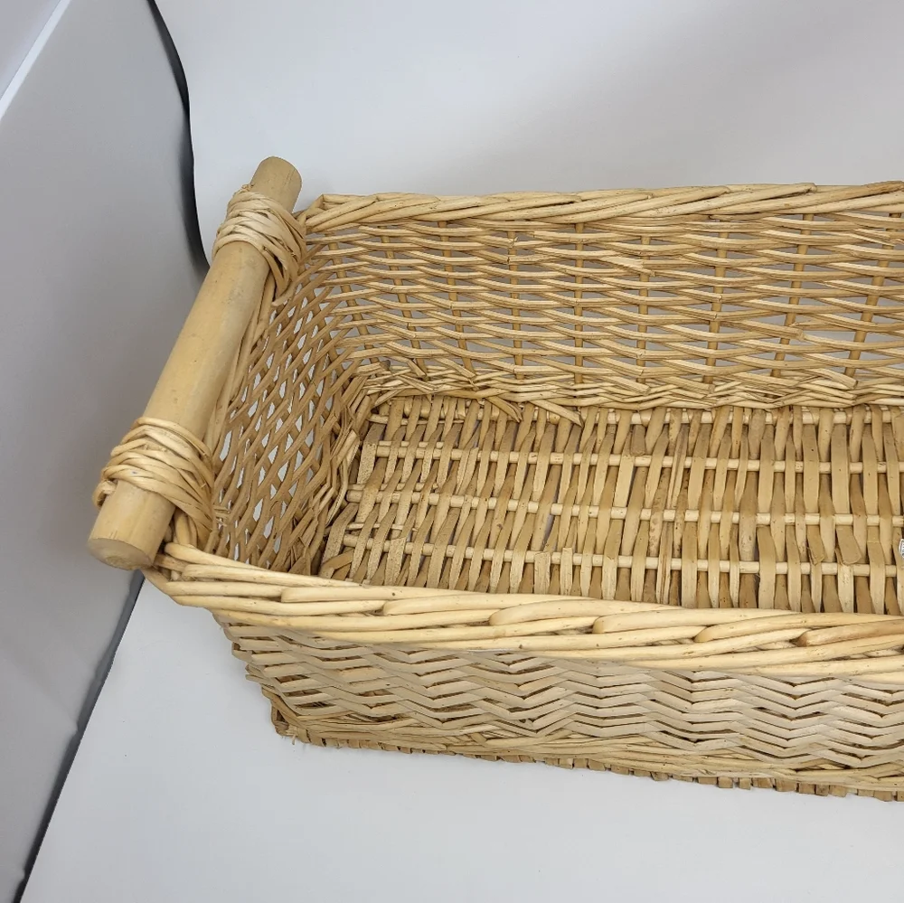 Long‎ Wicker Basket Rectangle Light Beige Cream Color Entertaining Gift Giving